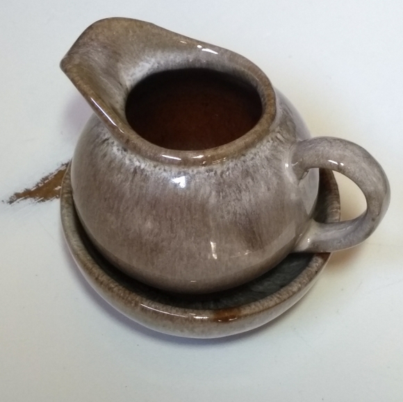 Artisan Craftsmanship | Mini Saucer & Pitcher Set - Picture 16 of 16